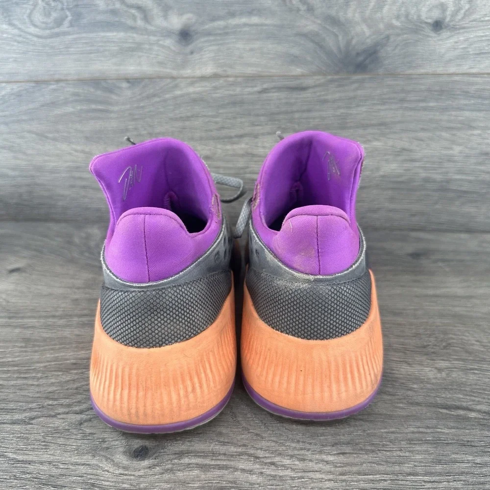 Adidas‎ Dame 3 Youth Basketball Shoes Size 4 Gray Purple Orange BB8270